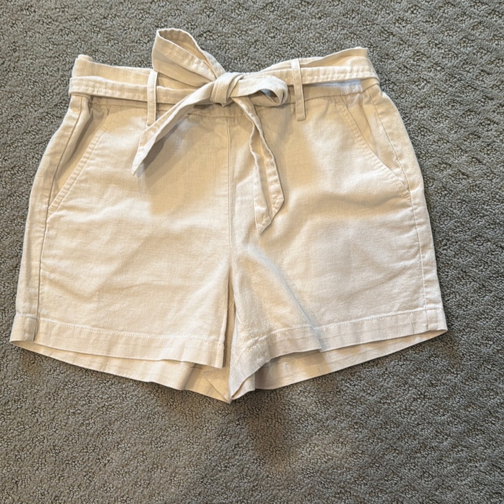 J. Crew Cream Bermuda Shorts Relaxed Fit